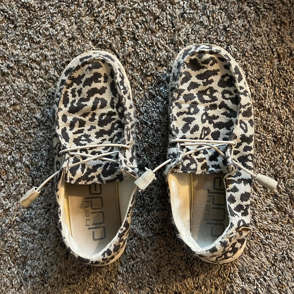 Women’s cheetah print Hey Dudes